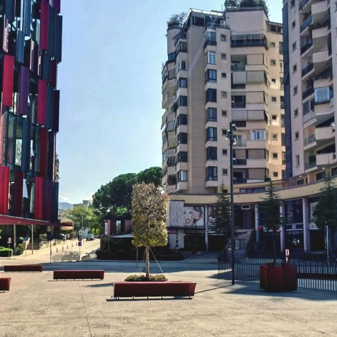 Arena Host Apartment Tirana